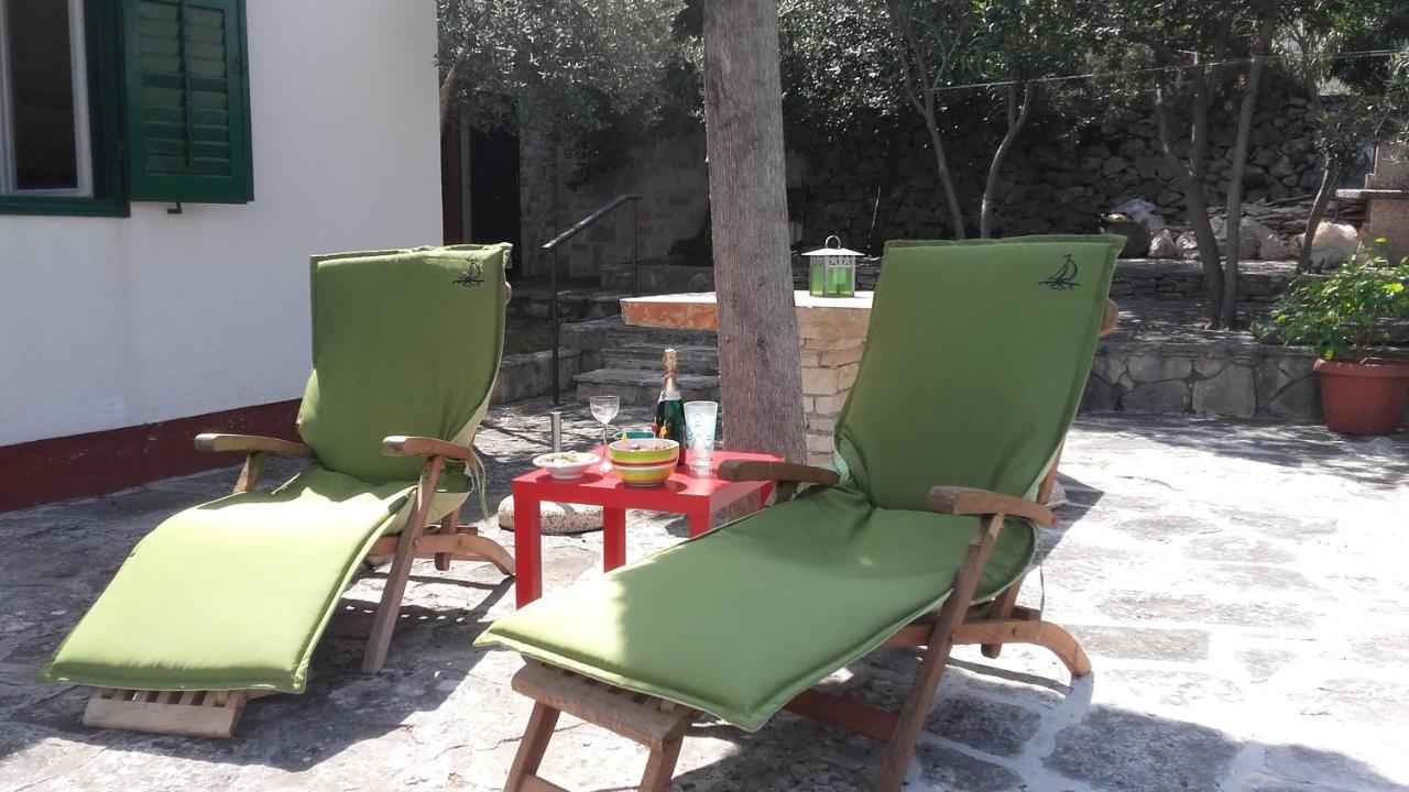 Holiday Home Pavarotti Supetar Kültér fotó